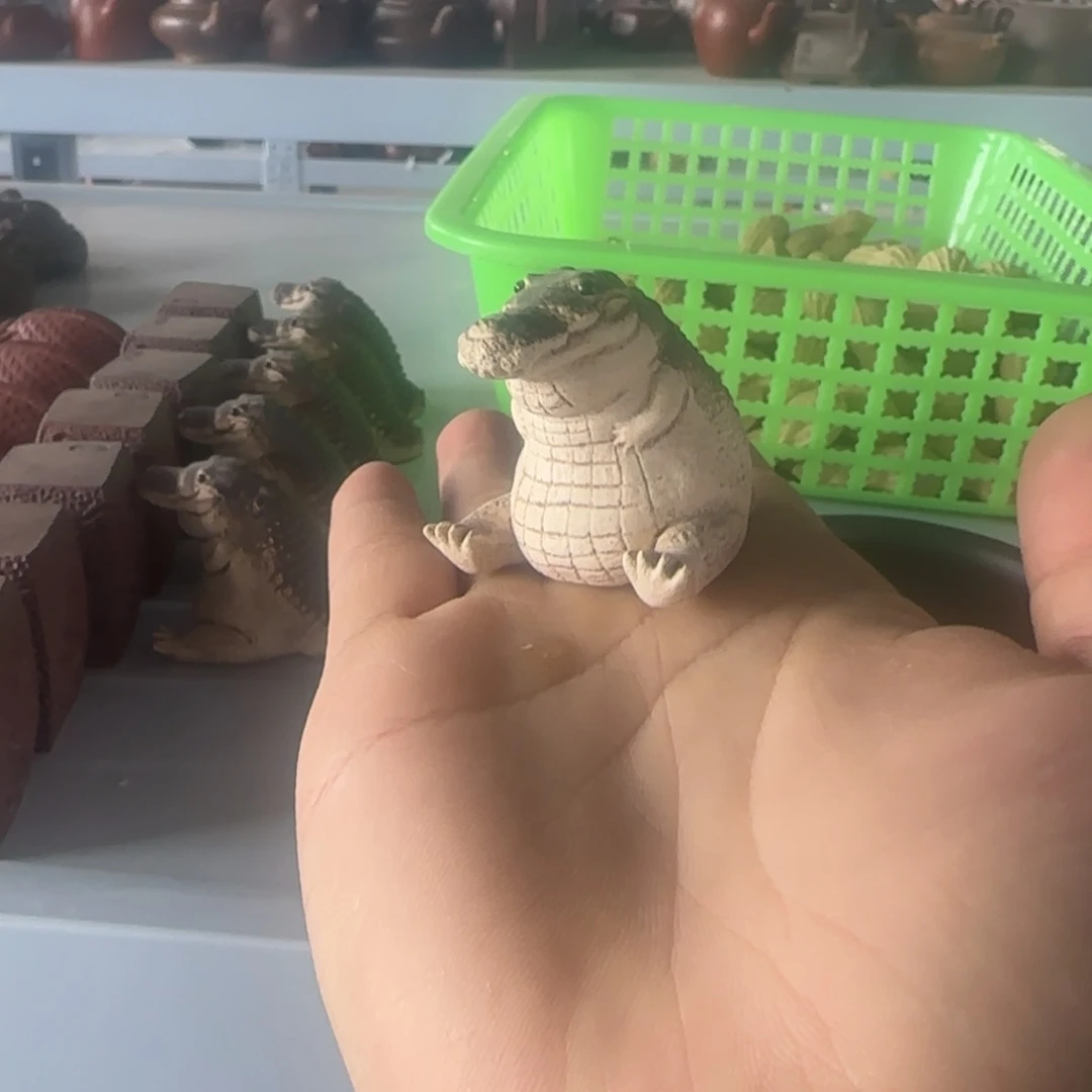 紫砂茶壶紫砂茶宠鳄鱼