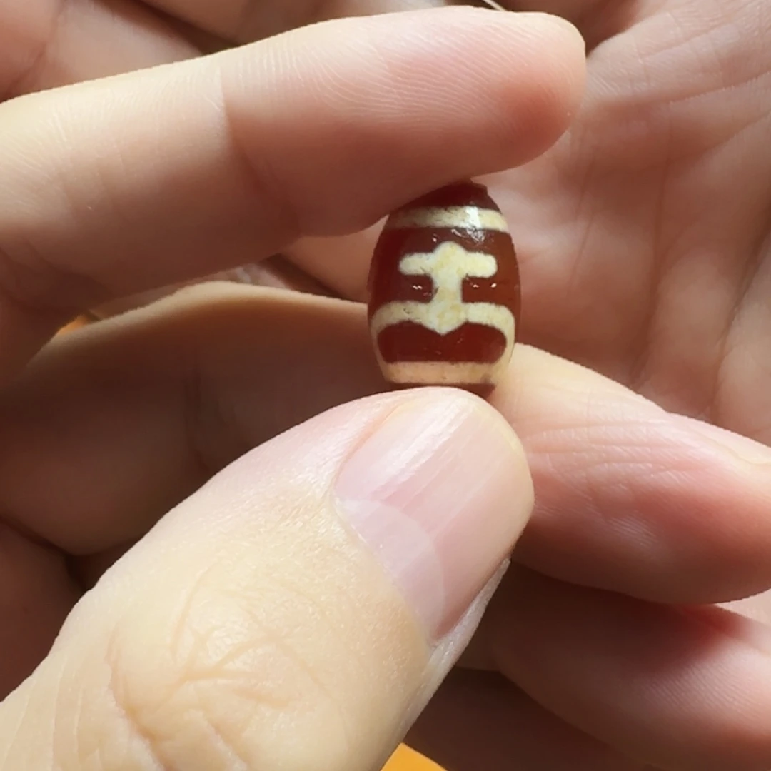 低***华玛瑙/玉髓未镶嵌戒圈