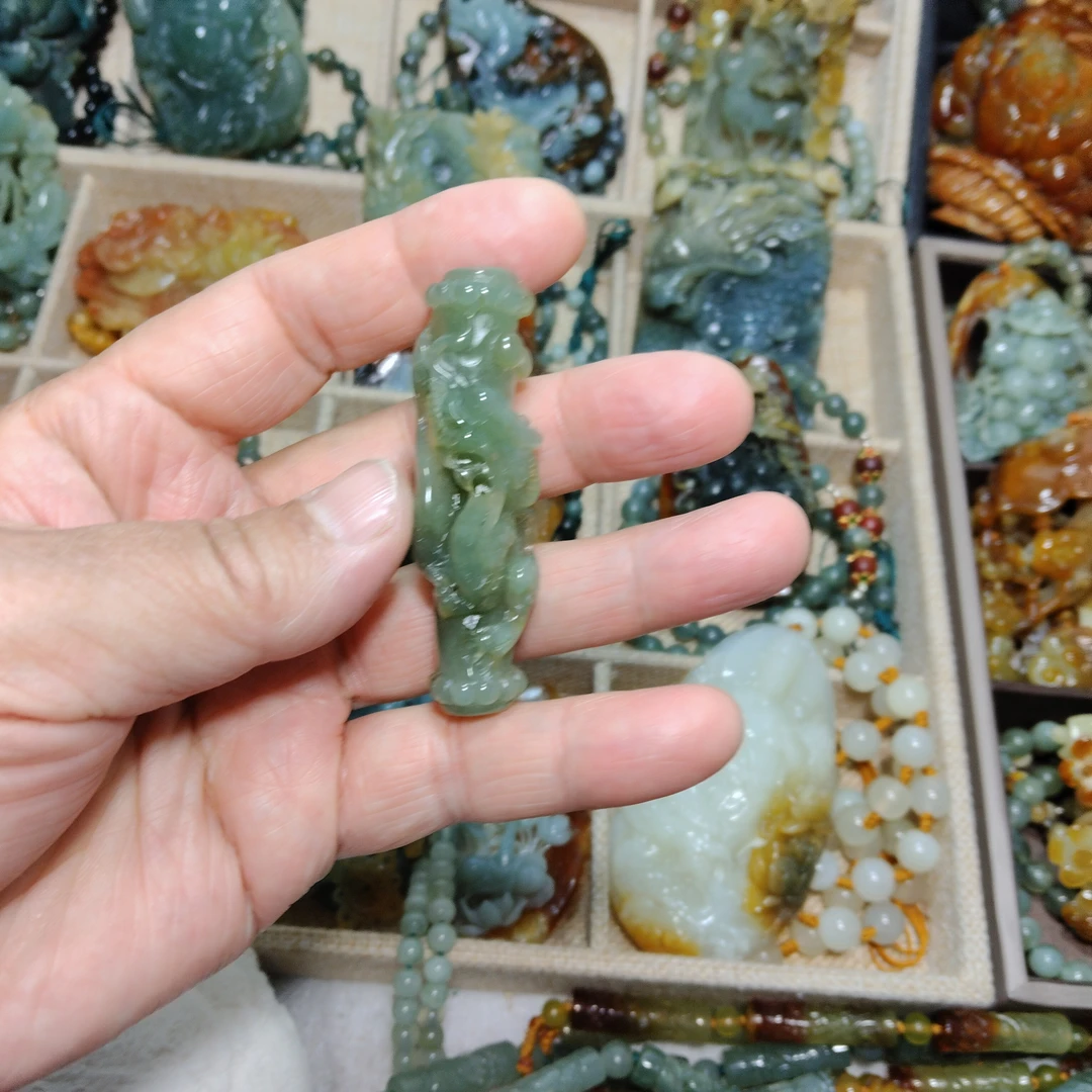 岫玉吊坠龙柱毛衣链挂件配饰珠宝玉器辽宁岫岩工厂定制天然手工