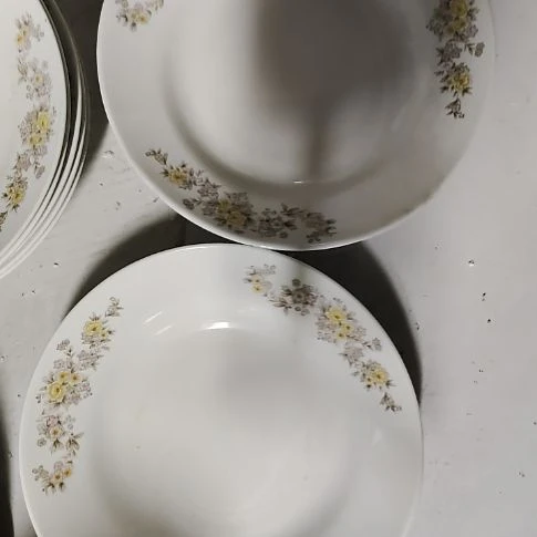 瓷片瓷器，各种摆件，瓷片，