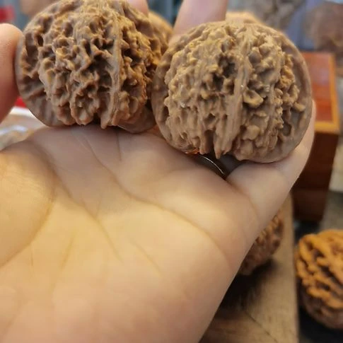 猴头核桃吊坠45和尚头