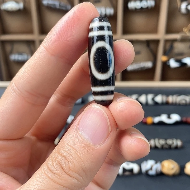 体***米玛瑙/玉髓未镶嵌颈饰