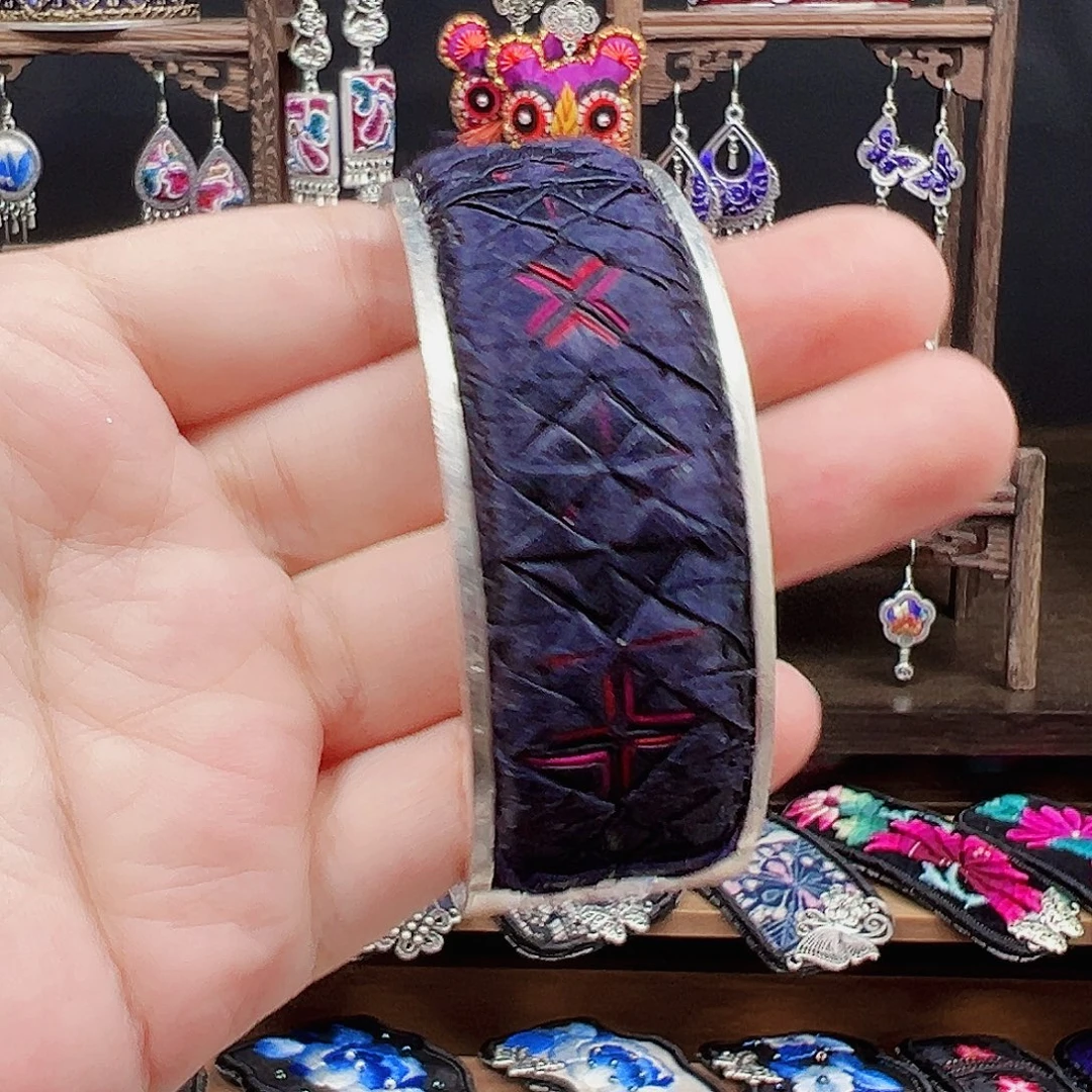 织绣手工刺绣工艺品