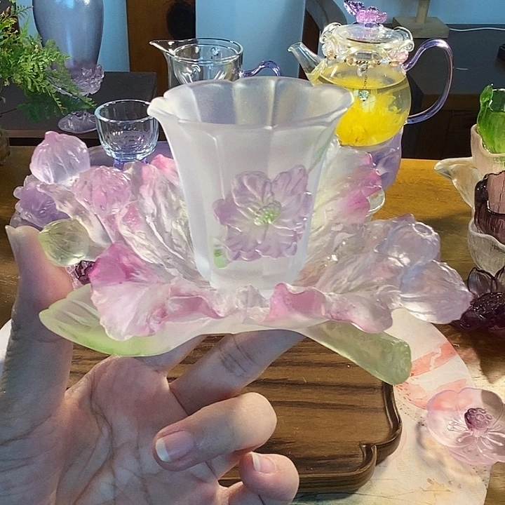 玲***妍。。。。。。。。。。。。。。。。。。。。。。