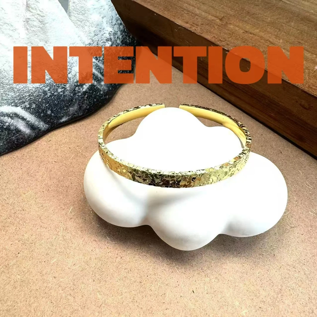 手镯 INTENTION 中式厚装碎冰冰开口手镯AE1155(D)