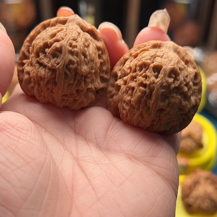 文玩核桃吊坠团子南疆 全品