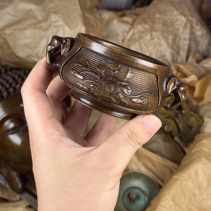 创意设计铜器摆件