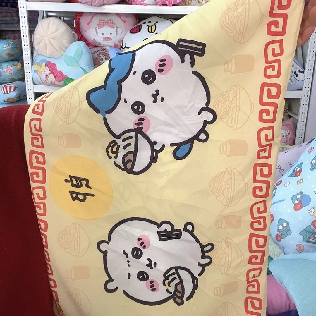 4363枕套发两个。  微瑕