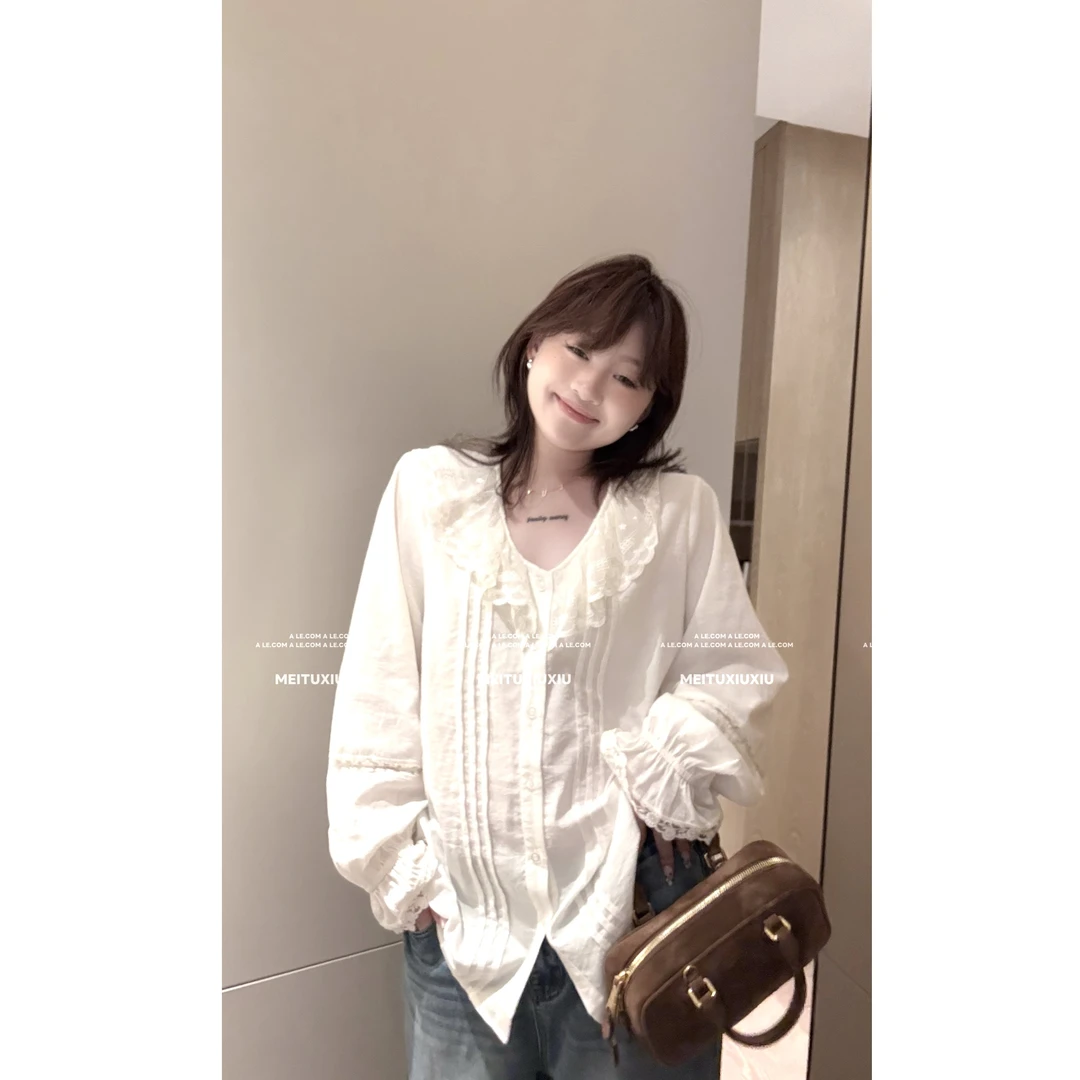【阿乐家】大码微胖“晨雾轻语”法式重工蕾丝拼接荷叶边甜美长袖衬衫
