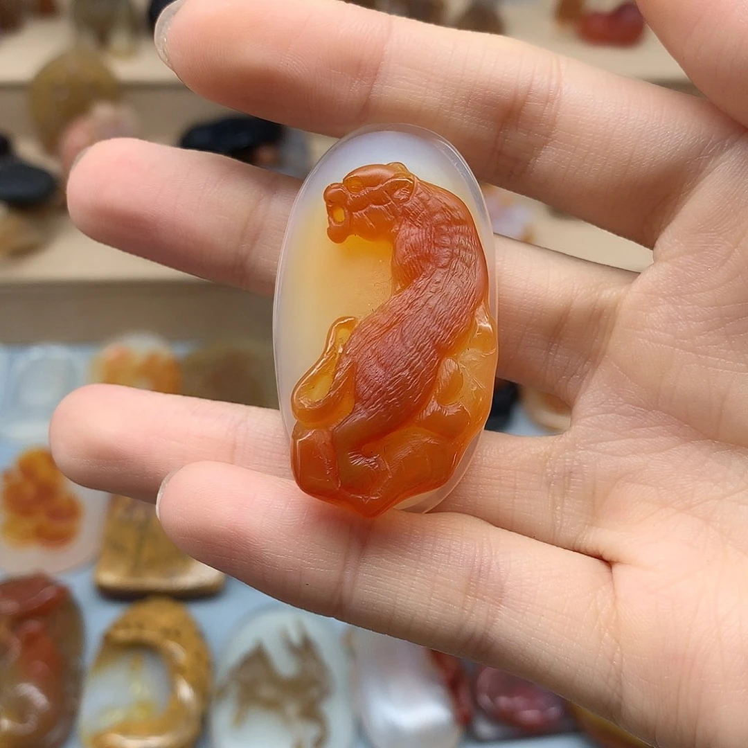 未镶嵌吊坠(赠链)玛瑙/玉髓