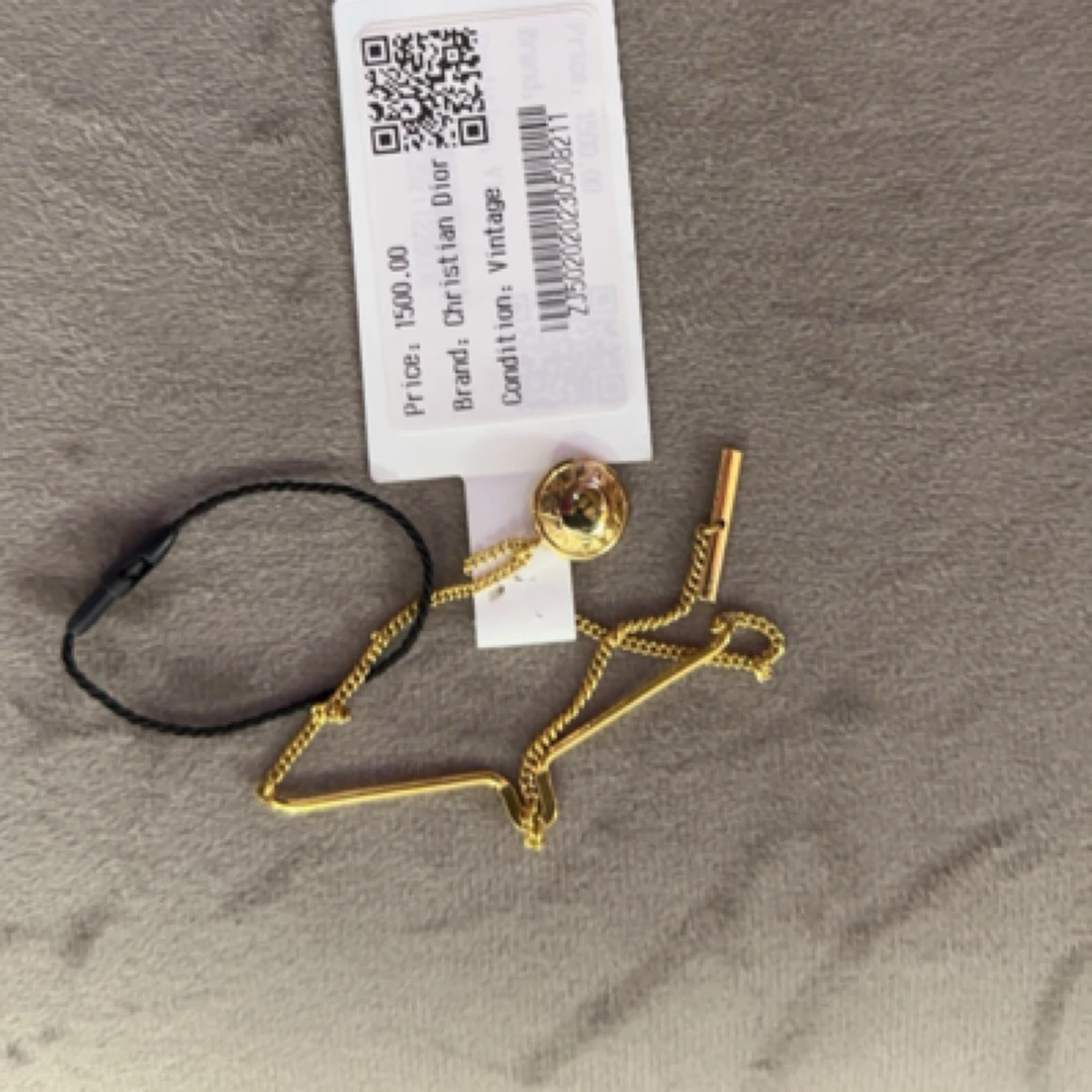 95新 FERRAGAMO/菲拉格慕 金色 六芒星 丝巾扣/8943