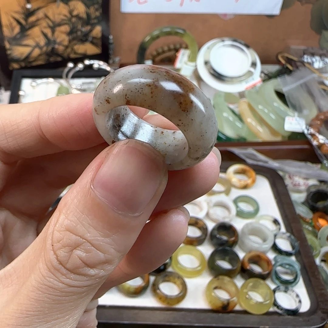 A***丝蛇纹石玉未镶嵌戒指17码