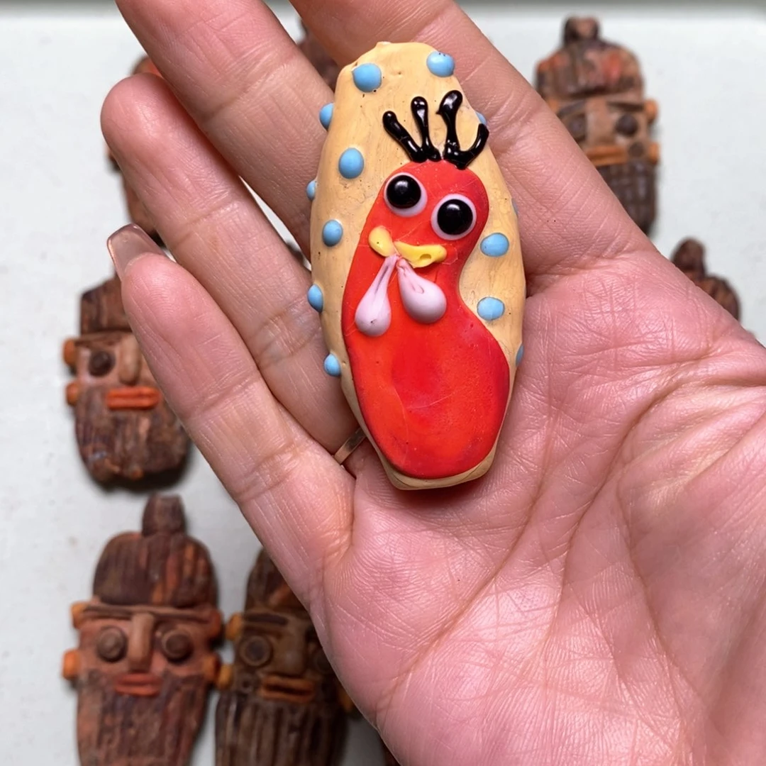 琉璃颈饰印度尼西亚歪脸小鸡