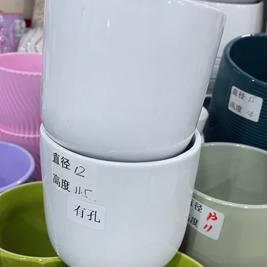 多肉绿植陶瓷花盆9.9包邮，有孔