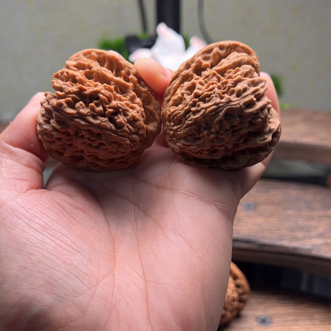 文玩核桃吊坠45天残脚