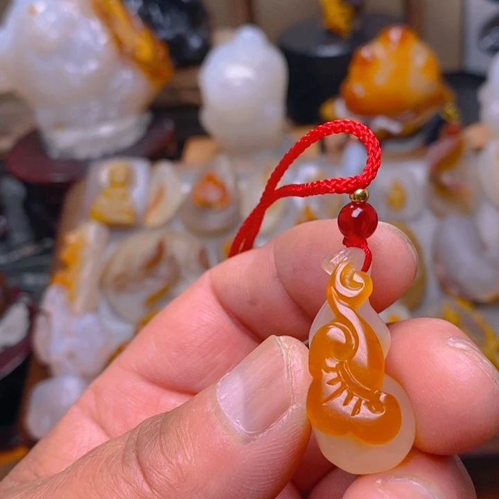 玛瑙/玉髓颈饰未镶嵌温*