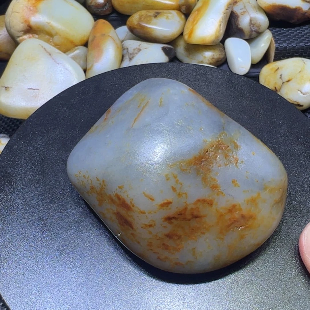 和田玉未镶嵌颈饰199克