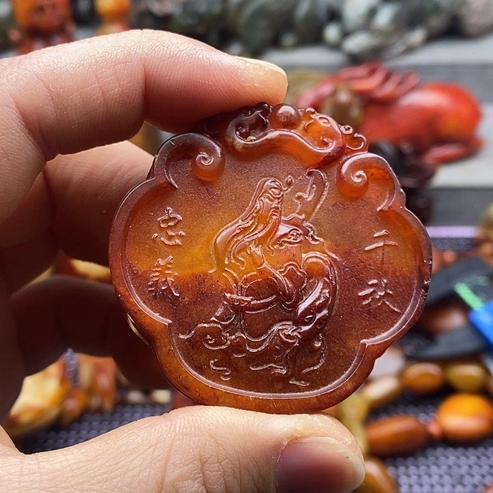 未镶嵌蛇纹石玉颈饰