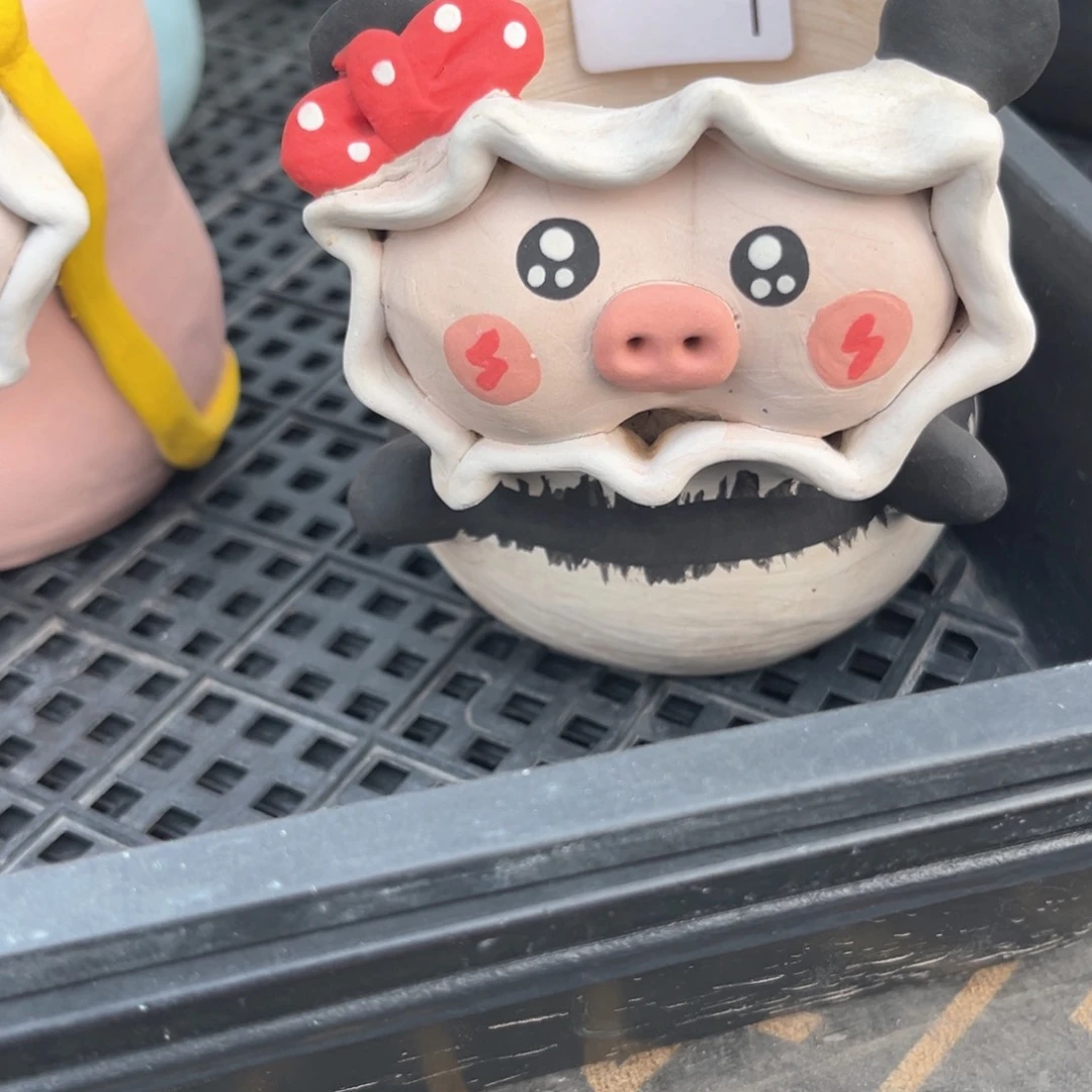 红陶?****编号775花盆1个