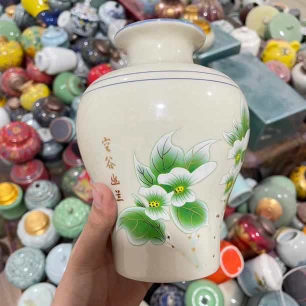 直播间微瑕空谷幽兰花瓶茶叶罐密封罐a163