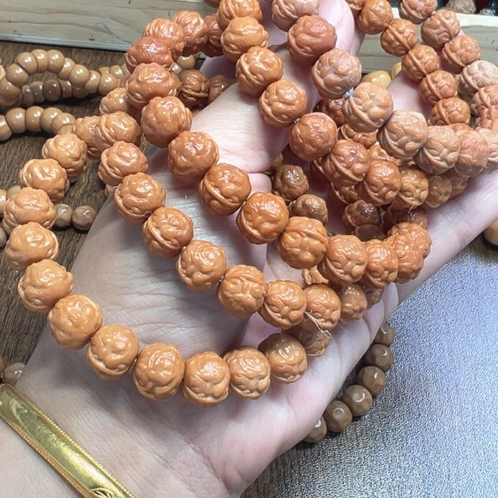 瑕疵11左右婵王手串