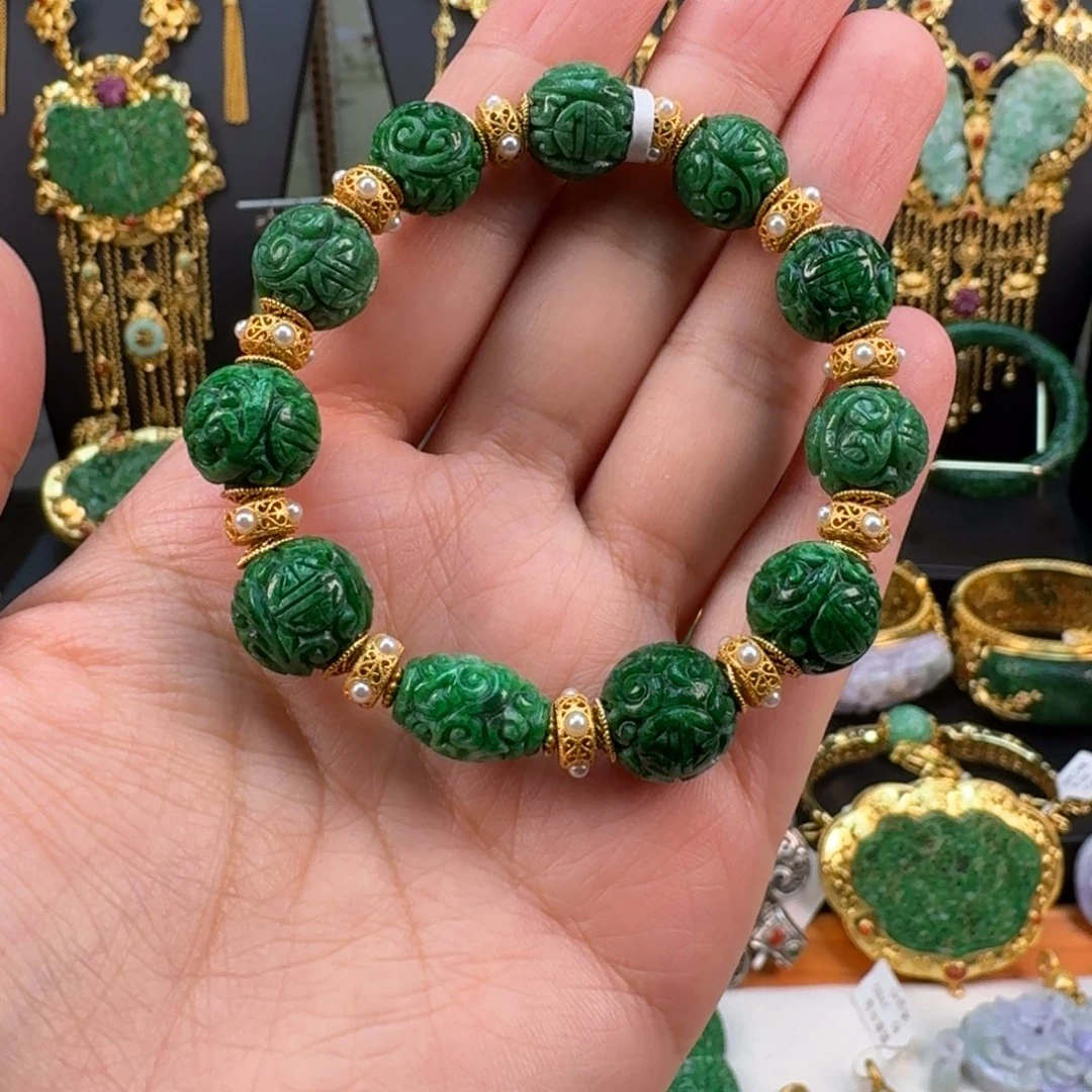 翡翠未镶嵌颈饰手串 炸价