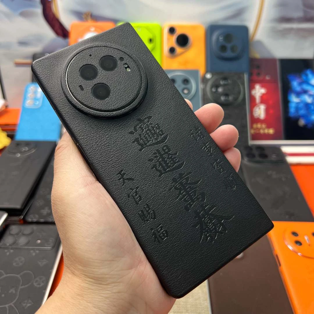 适用VIVO【XFold3Pro/XFold3】折叠手机素皮一体贴纸时尚轻奢潮牌