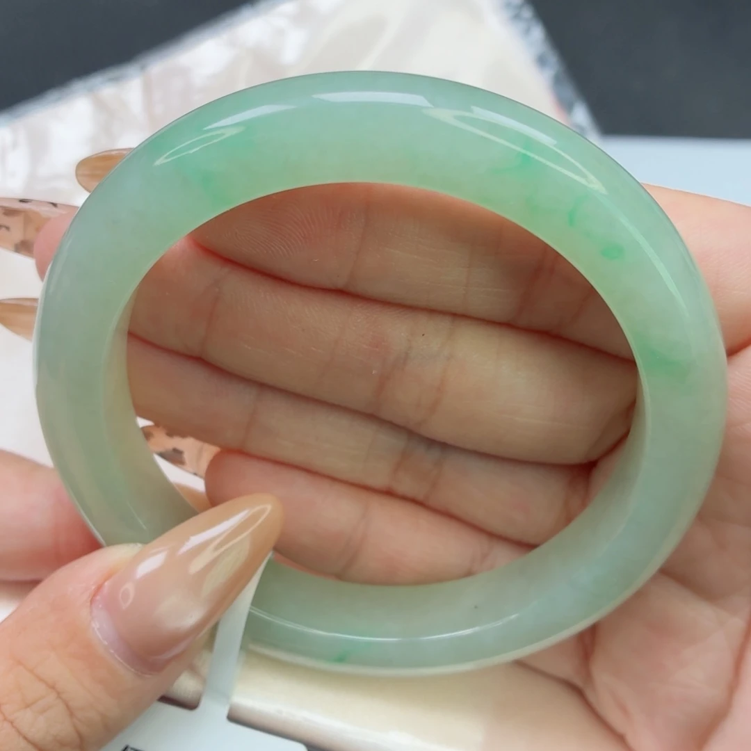 未镶嵌手镯翡翠21