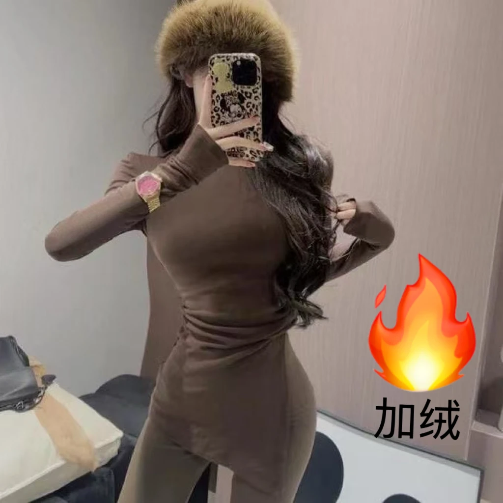 欧货设计感圆领不规则磨毛长袖打底衫女2025冬季新款修身减龄上衣