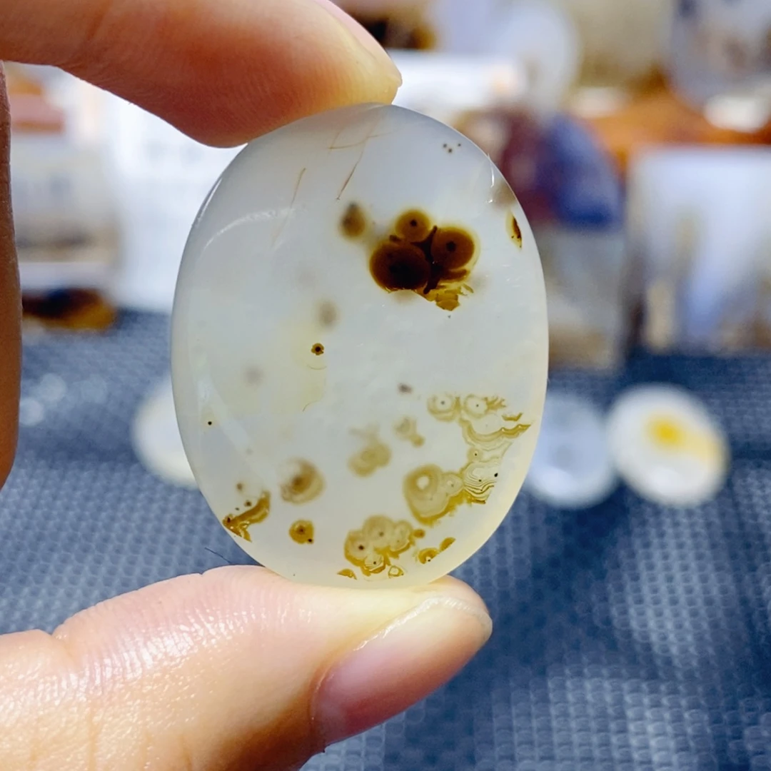 玛瑙/玉髓未镶嵌珠宝半成品