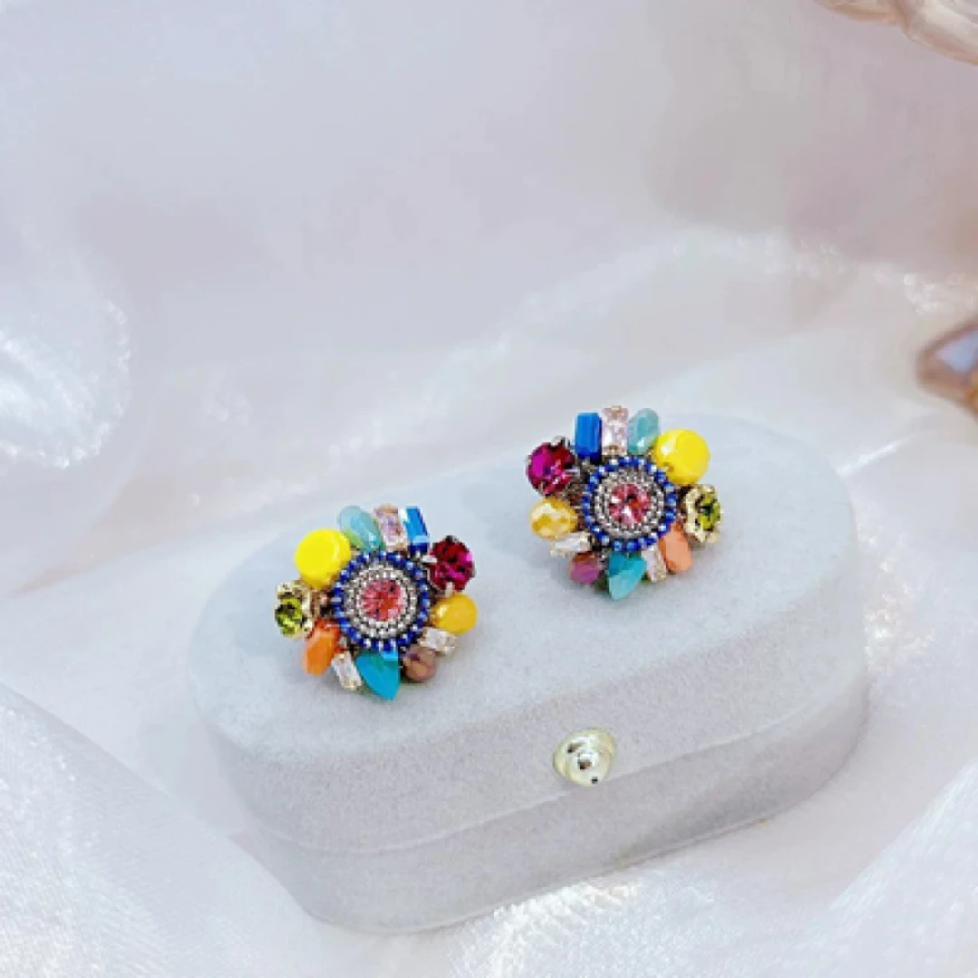 铜合金耳饰 A061 彩色复古小糖果优雅高级感耳钉ins复古耳环