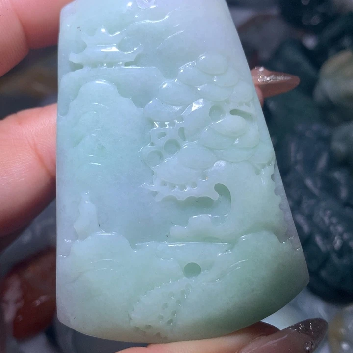 翡翠未镶嵌颈饰保真天然A货翡翠