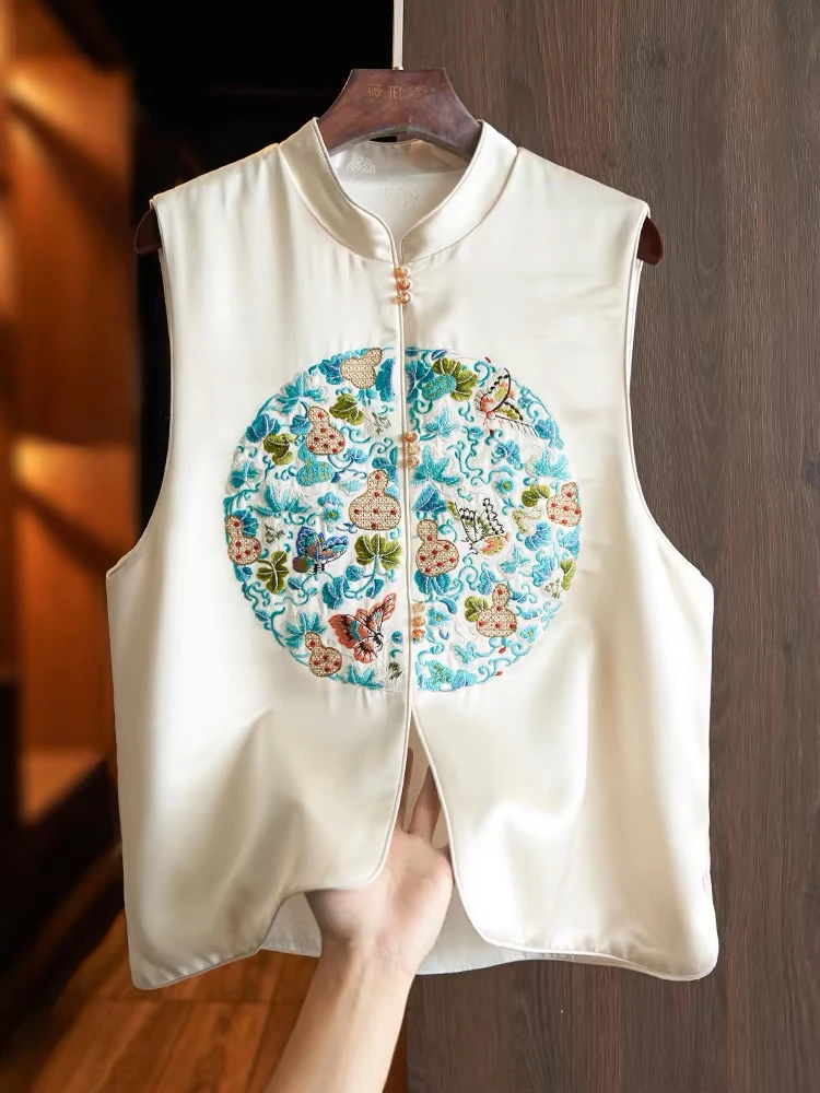 南油朱朱重工白色马甲283