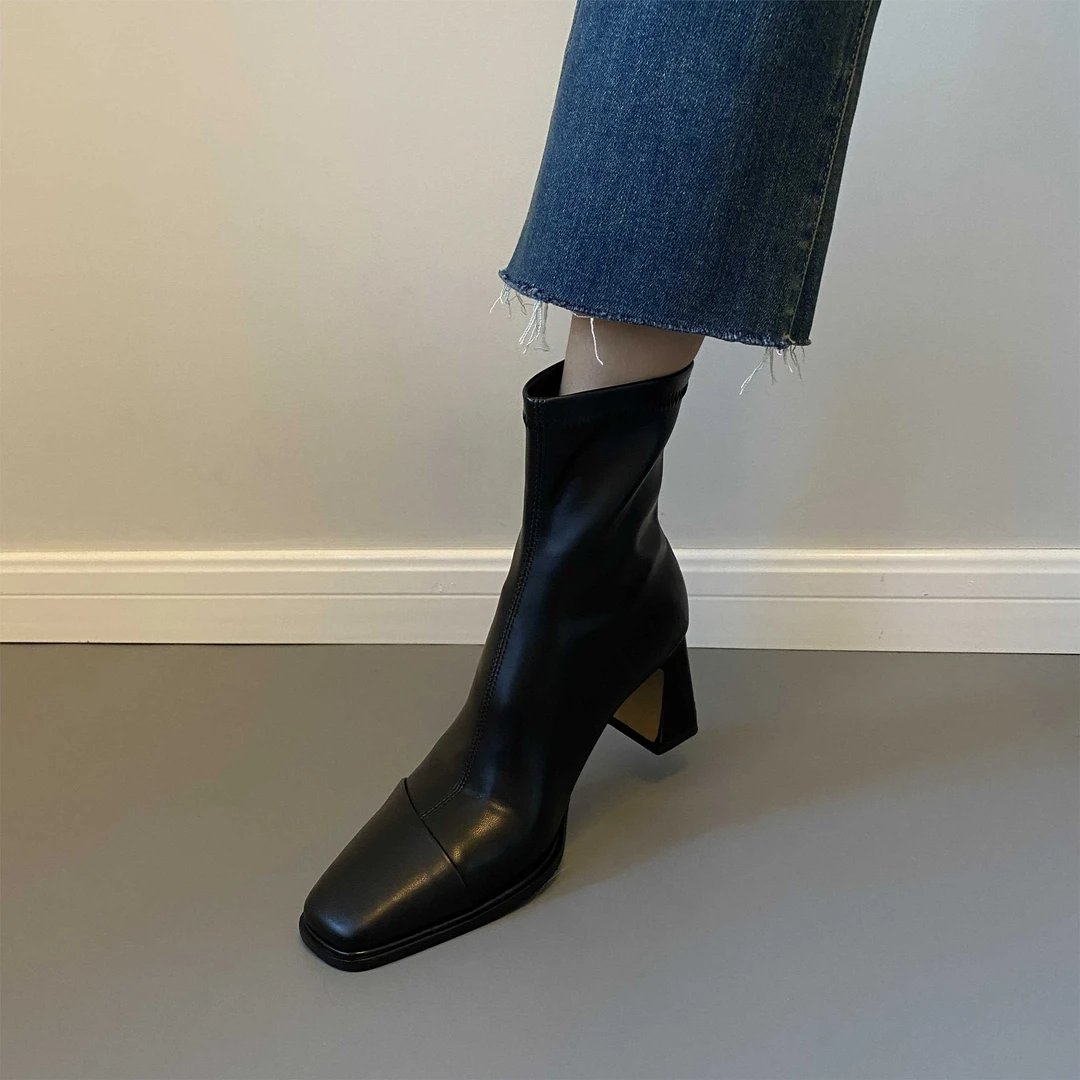 2025新款黑色法式高跟瘦瘦靴女粗跟弹力靴秋冬季软皮复古方头短靴