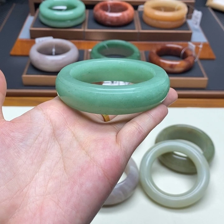 ＃***华石英质玉（非洲翠）合金舍