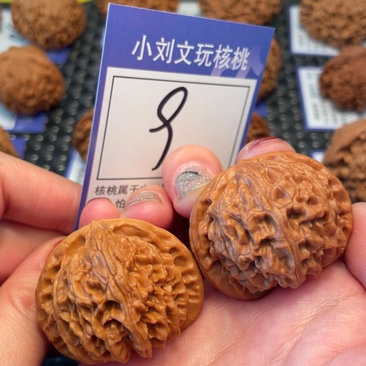 桃核把件40宫灯9。。。