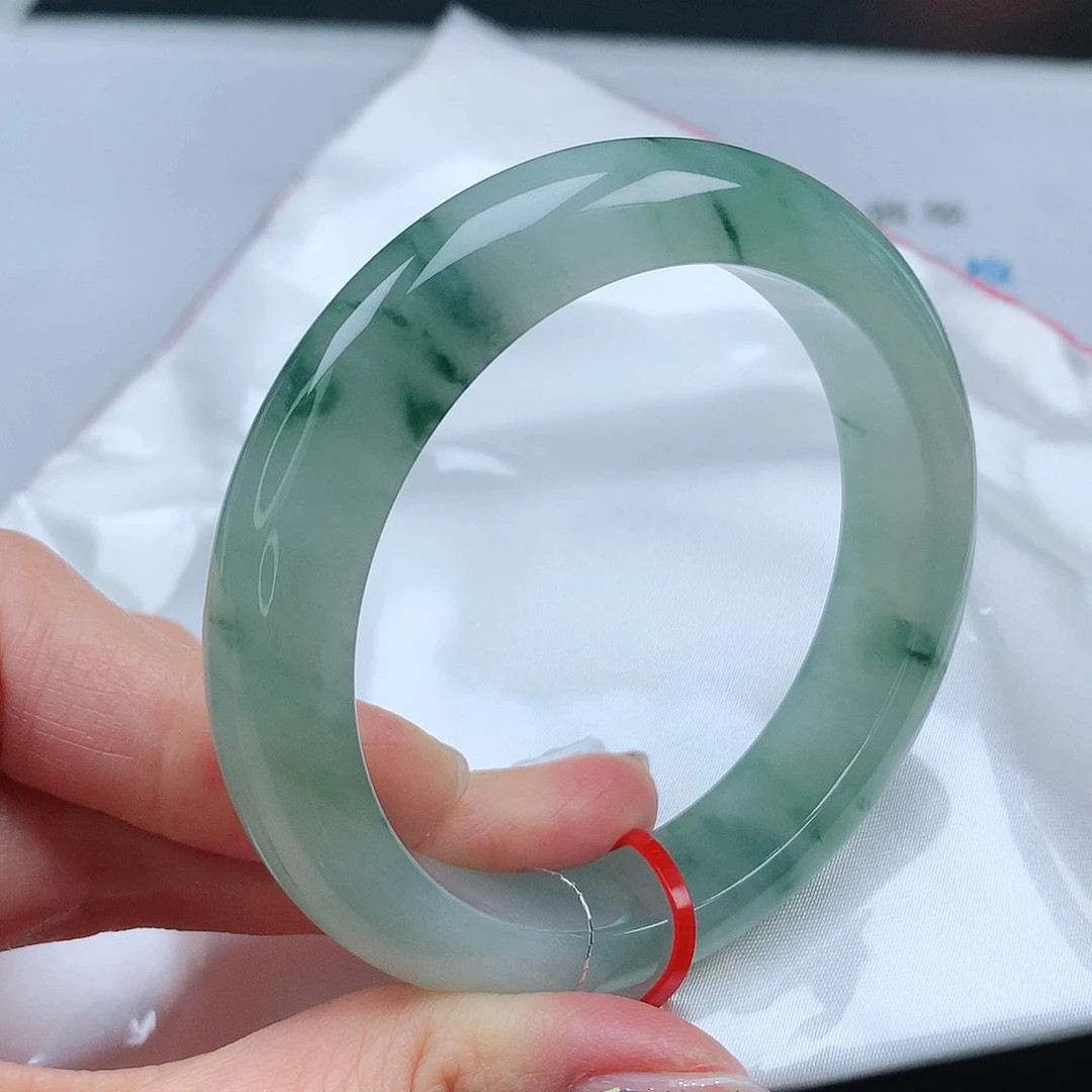 翡翠手镯未镶嵌55➕圈