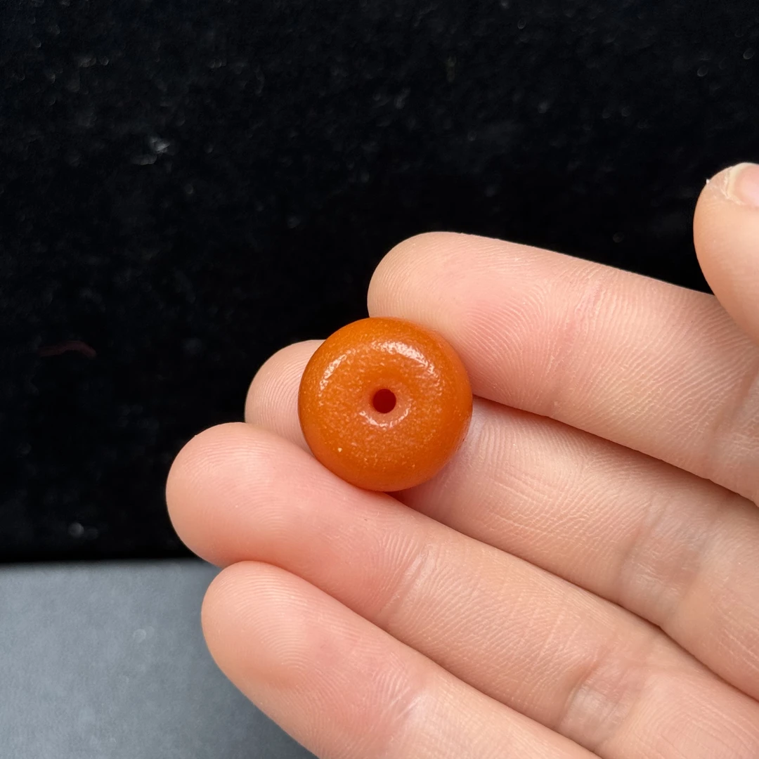 Y6424天然原矿蜜蜡 老蜡墩子 17.4*11.5mm抖音基地质检发货