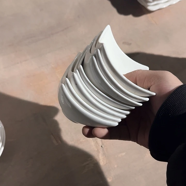 瓷四方翘脚  小料碟  8 个