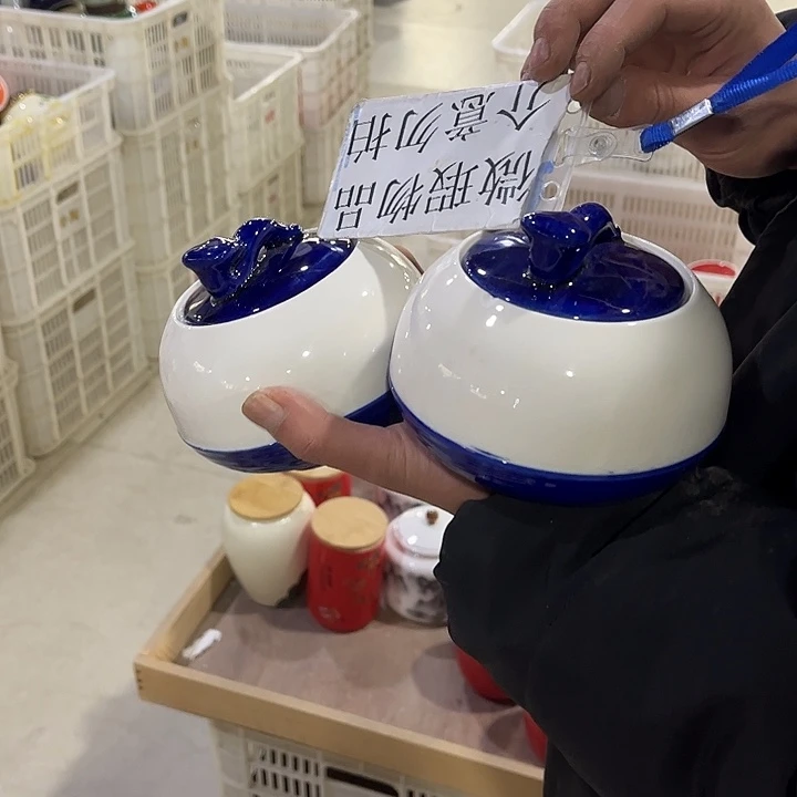 摆件陶瓷茶叶罐密封罐