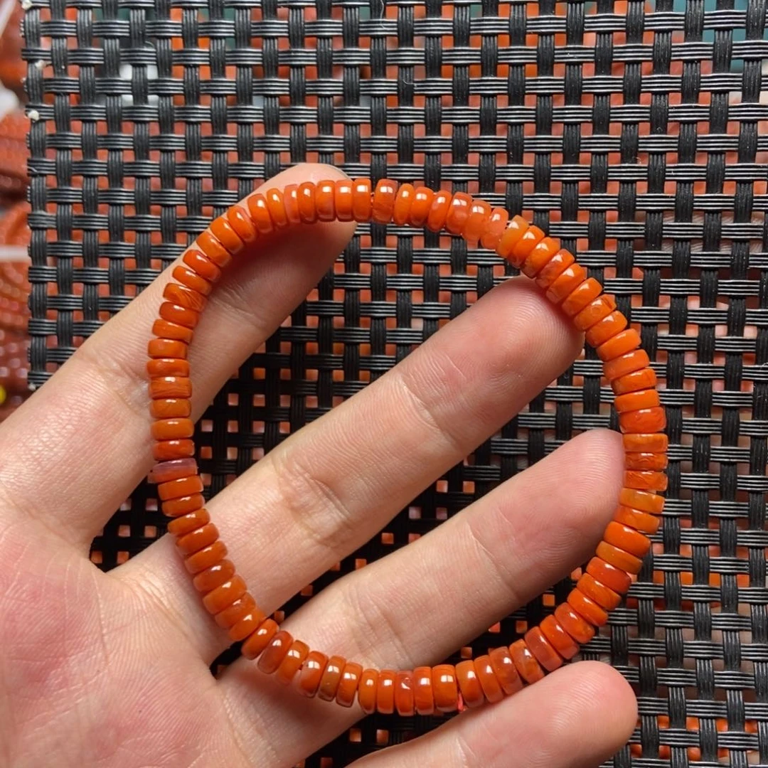 南红玛瑙未镶嵌手串5+’mm