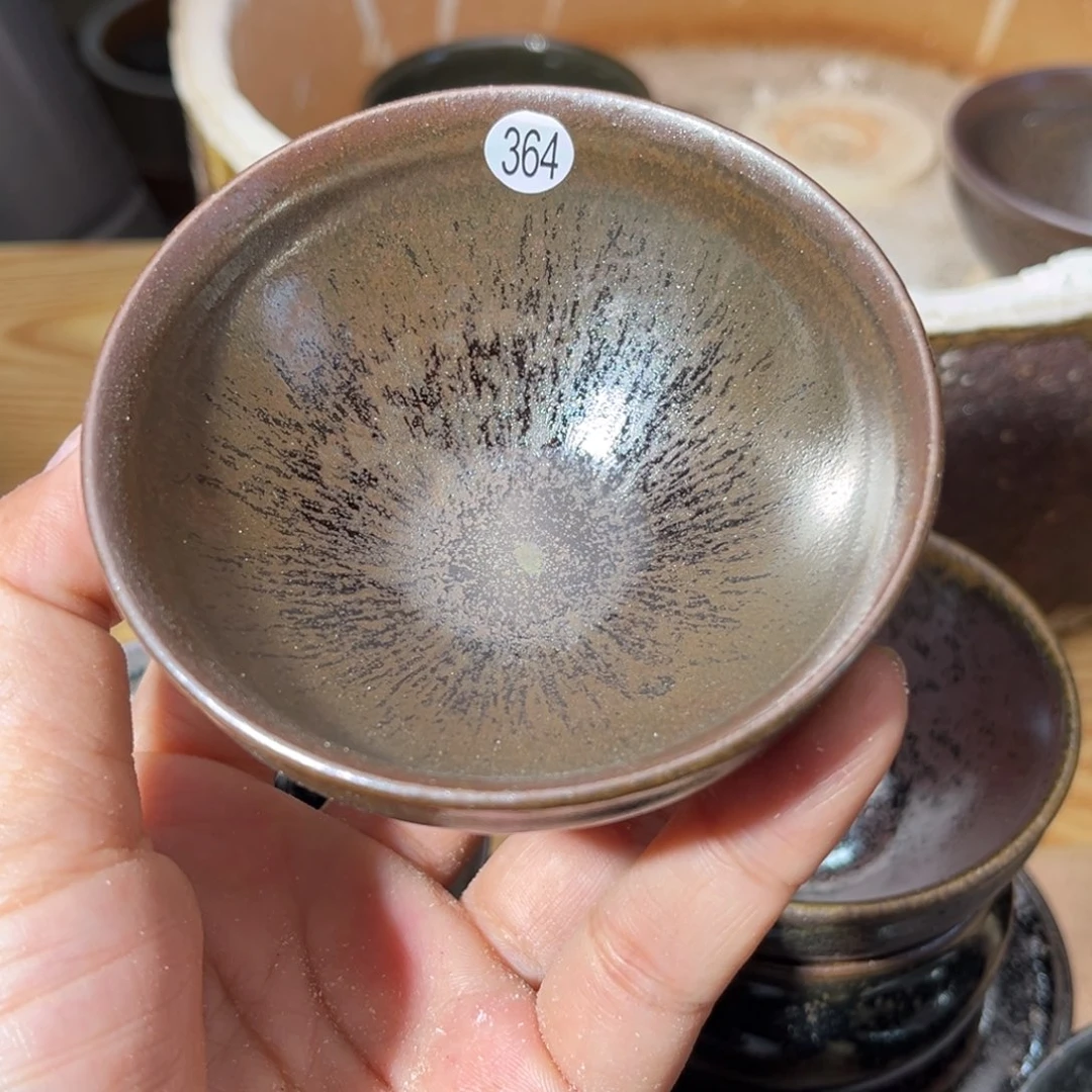 茶盏义兴龙窑坚持真柴烧