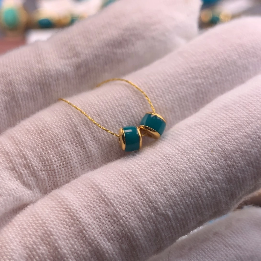 绿松石18K金镶嵌绿松石4mm