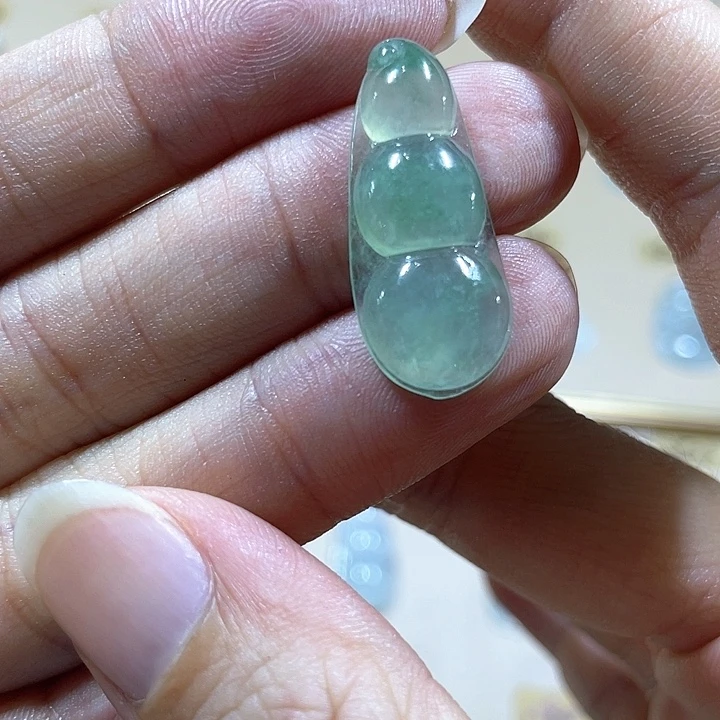 定制翡翠未镶嵌翡翠定制未镶嵌