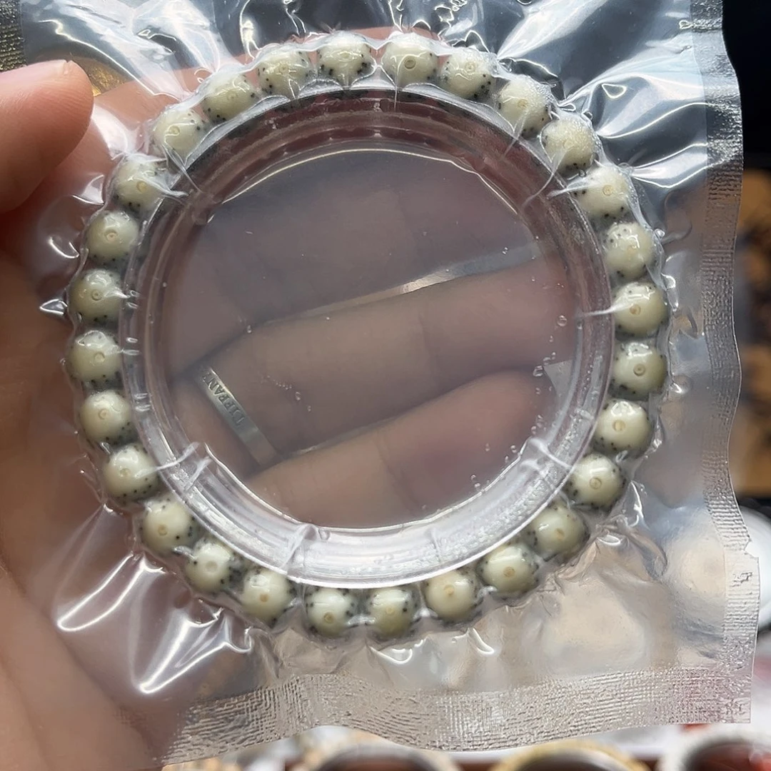 一***顿手串星月菩提绿包白精品