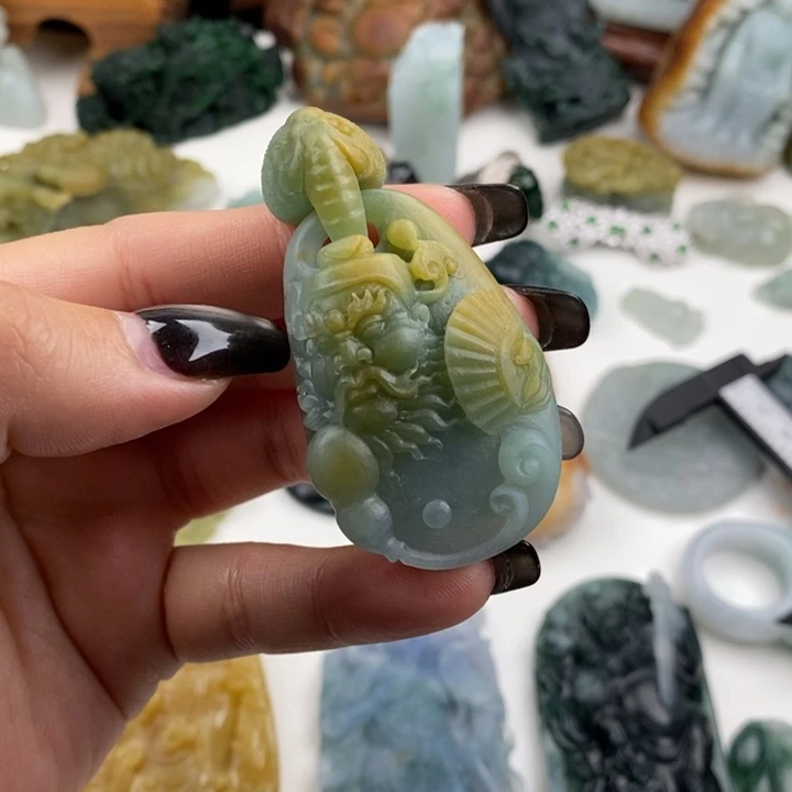 定制翡翠未镶嵌天然