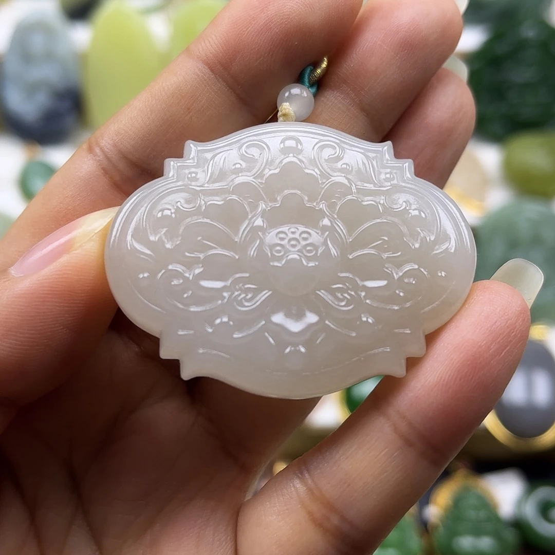 和田玉银S925镶嵌颈饰