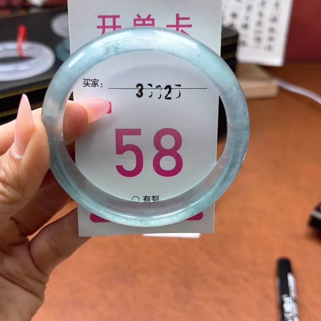 石英岩玉手镯未镶嵌