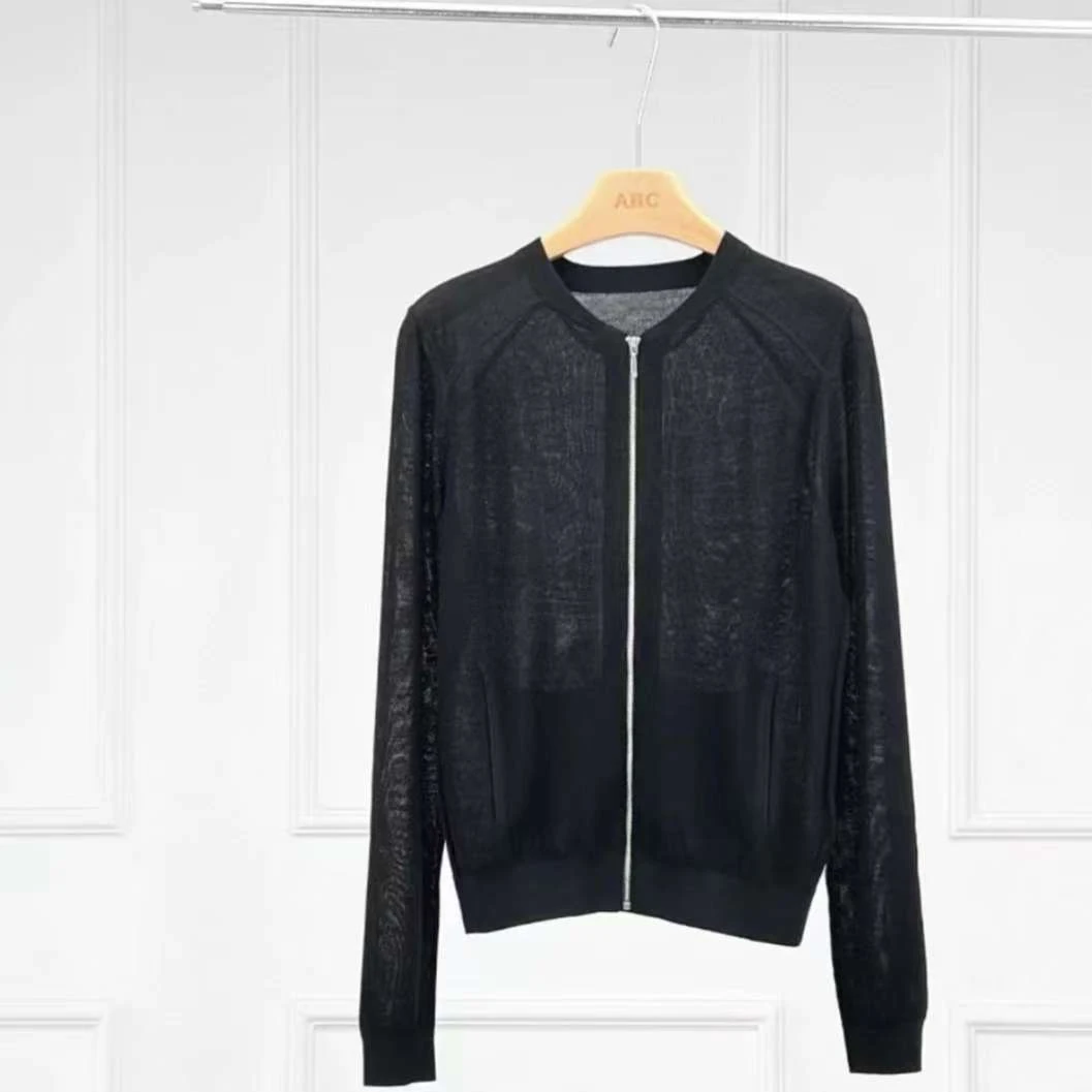 娜家服饰小店以直播间为准