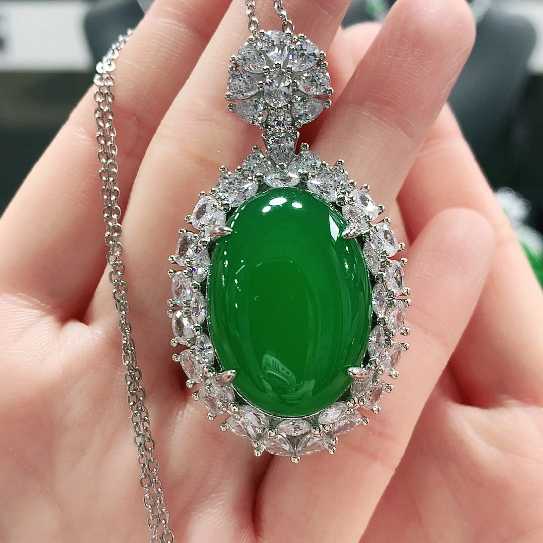 玛瑙/玉髓吊坠未镶嵌